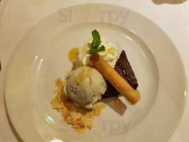 Fletcher Rooland Arcen Nourriture