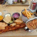 Bas Beer And Steaks Nourriture