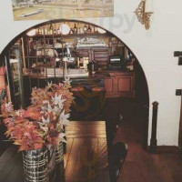 Café Den Pimpelaer Dentro