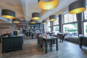 Fletcher Hellendoorn Dentro