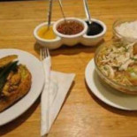 Warung Mini Rotterdam Nourriture