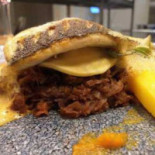 't Ambachthuys Comida