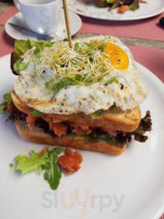 Oppeberg À l'intérieur