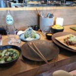 Less Eatery Nourriture