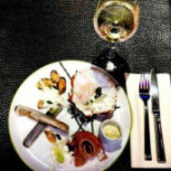 Rive Droite Nourriture