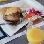 Athletico Menen Nourriture