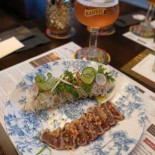 Het Bierkasteel Comida