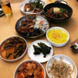 Table D'ho Nourriture