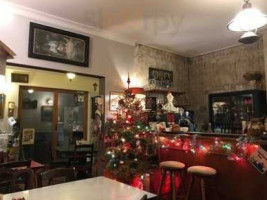 In De Root À l'intérieur