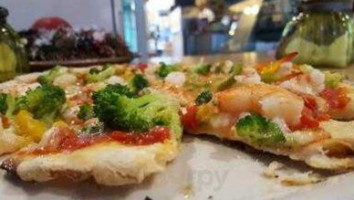 Il Monello Pizzeria food
