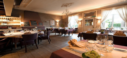 Au Gre Du Train Nourriture