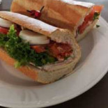 Bagatelle Nourriture