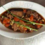 New Dynasty À l'intérieur