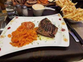 Le Virage Inattendu food