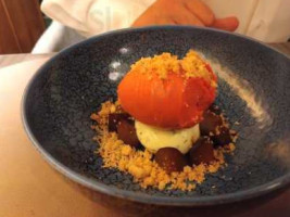 L'o De Source inside