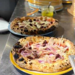 Della Madonna Comida