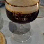 De Schevelingse In-loop Tapperij Helmond À l'intérieur