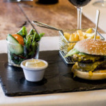 De Voile Rouge Comida