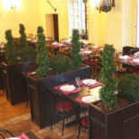 Le Saint Loup Dentro