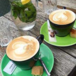 Vooraf En Toe Eet- Drink- En Kunstlokaal Nourriture