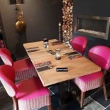 Petits Saveurs Dentro