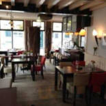 Het Wapen Van Warmond À l'intérieur