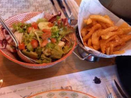 Hôtel La Libellule food