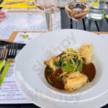 La Fourchette A Droite Comida