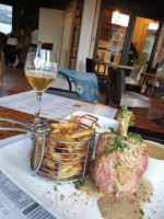 Sur Le Pouss' Nourriture