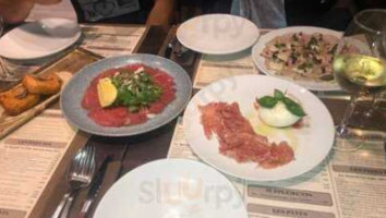 La Trattoria Pizzeria food