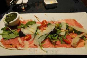 Den Bottel Nourriture