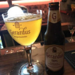 Het Rode Hert Nourriture