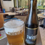 Sporthal Zelem Comida