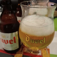 Bally's Diner Hulst Comida