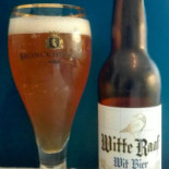 De Witte Raaf Comida