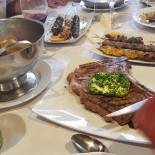 Le Phénicien Philippeville Comida