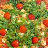 Julius Pizzeria Comida