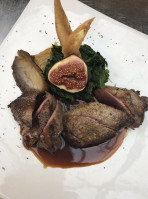 Den Bottel Nourriture