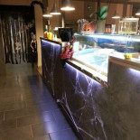 Aux Potes à Jé À l'intérieur