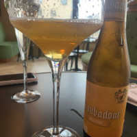 Bombardon Nourriture