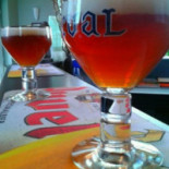 The Corner À l'intérieur