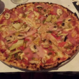 La Pizzarella 2 Comida