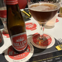 Bally's Diner Hulst Comida