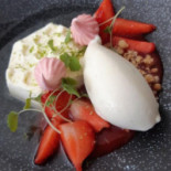 L'amandier Nourriture