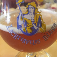 't Damberd À l'intérieur