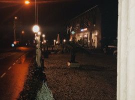 Zorba De Griek Maria Hoop Extérieur