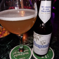 Zalencentrum Berentsen Nourriture