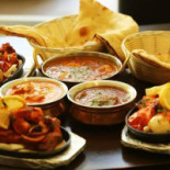 Ashoka Kinker Comida