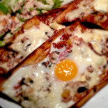 Gulhan Pizza Nourriture