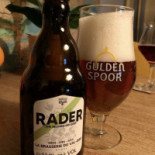 Kapsalon Ginny Nourriture